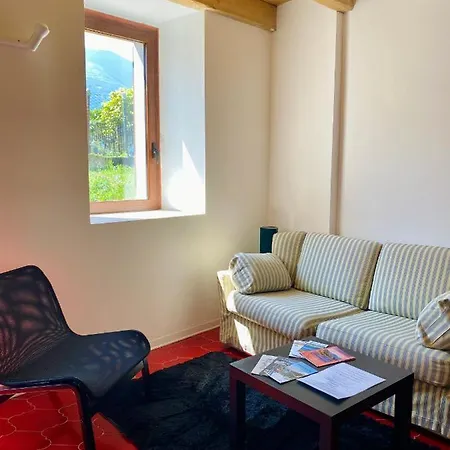Lady's Vakantiehuis Dervio